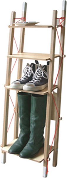 2段目4段目の棚板を跳ね上げて、ブーツの収納も可能です。