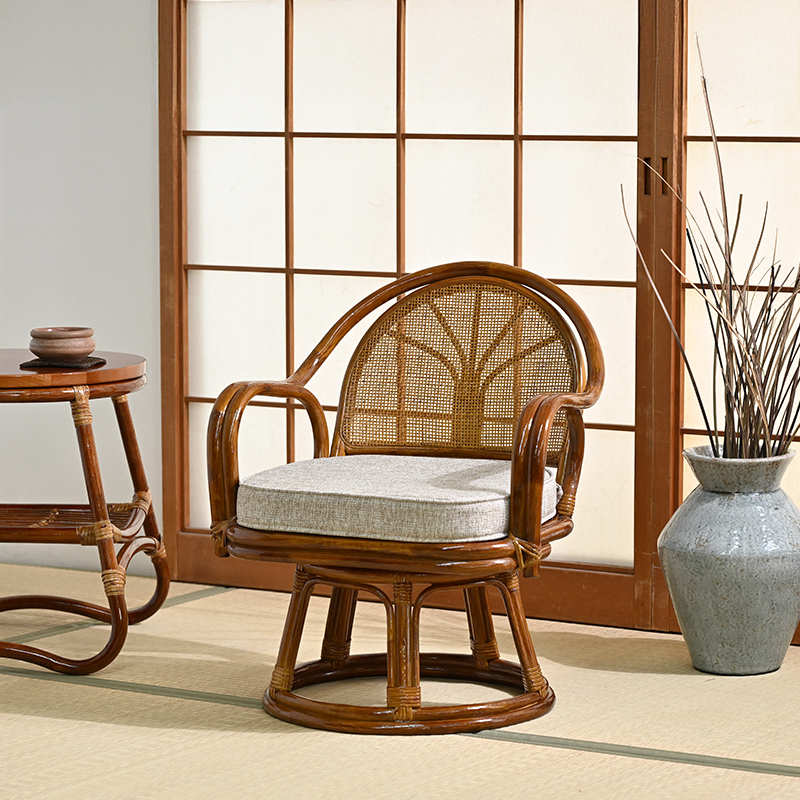 ラタン回転チェア 籐製回転椅子 ベージュ クッション付き 座面高33cm C632HRD